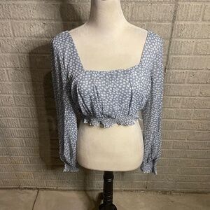 NWT Petal And Pup Tiela Blue Floral Smocked‎ Crop Top Blouse Size 6